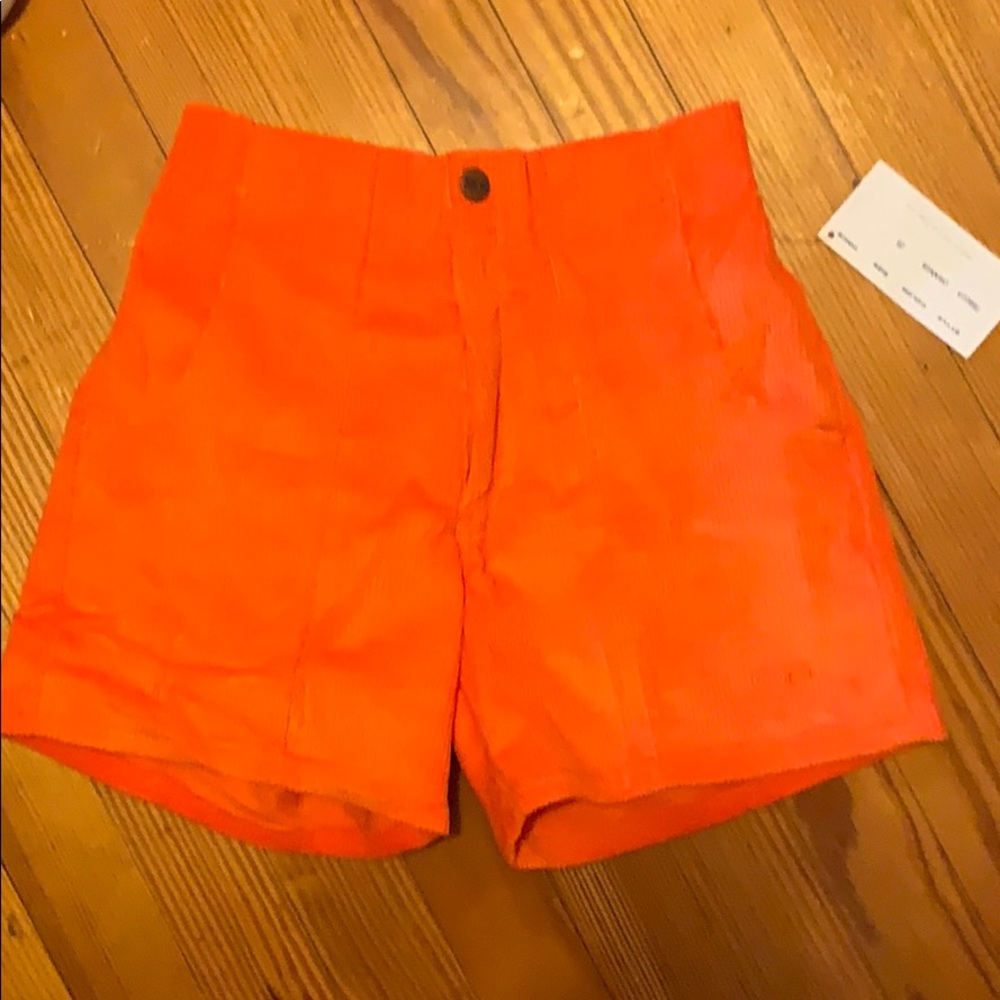 NWT CORDUROY SHORTS VINTAGE OP